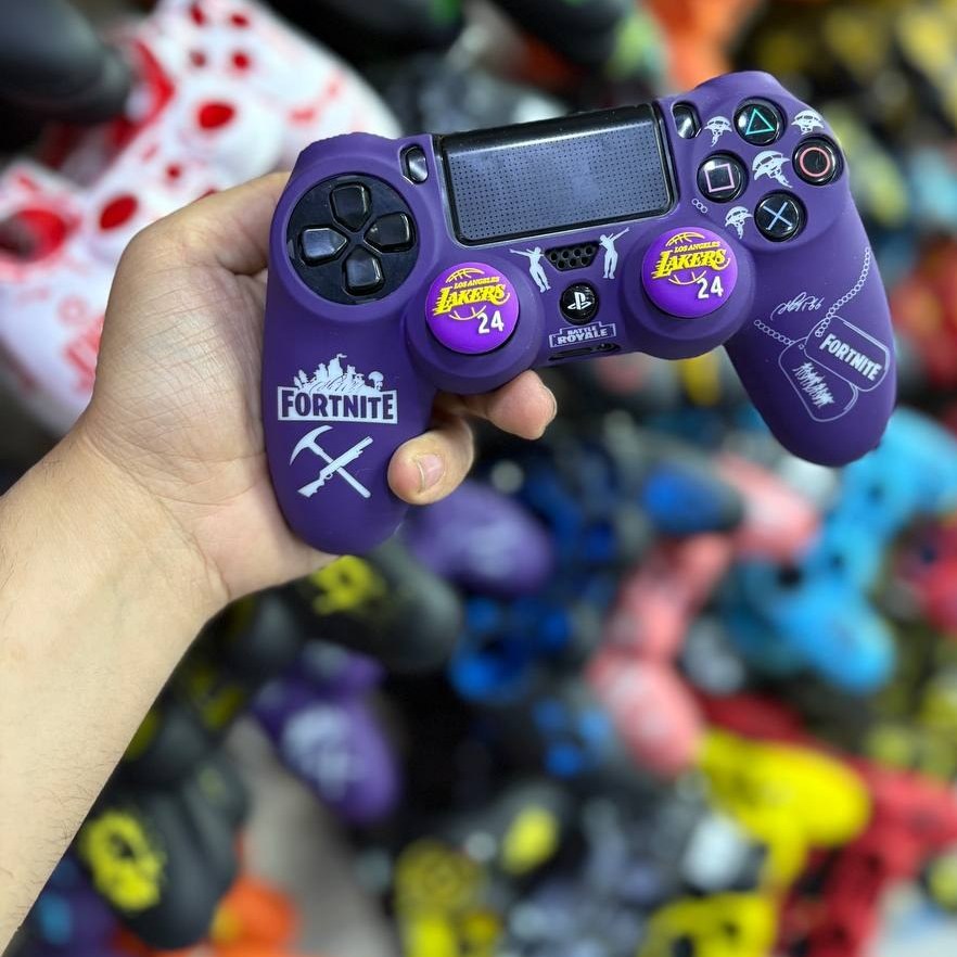 کاور دسته سیلیکونی PS4 با دو عدد سر آنالوگ برجسته پرپل