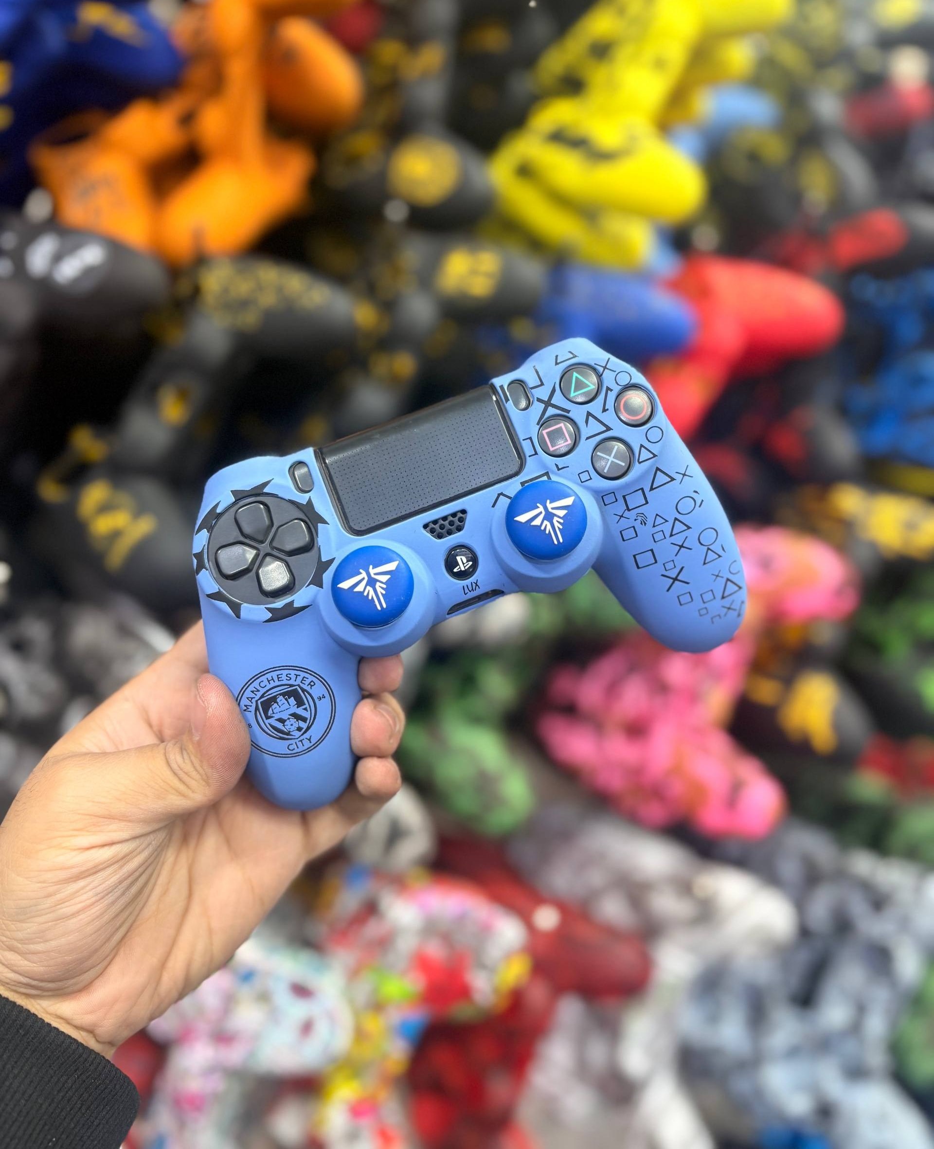 کاور دسته سیلیکونی PS4 با دو عدد سر آنالوگ برجسته